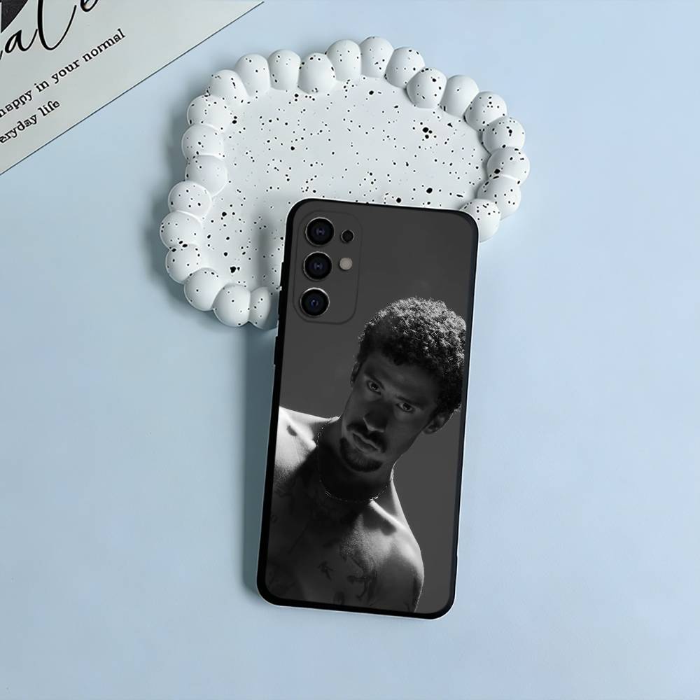 Чехол для телефона B-B-Bad -Bunny для Samsung S25, S24, S21, S22, S23, S30, Ultra, S20, Plus, Fe, Lite, Черный Мягкий Силикон
