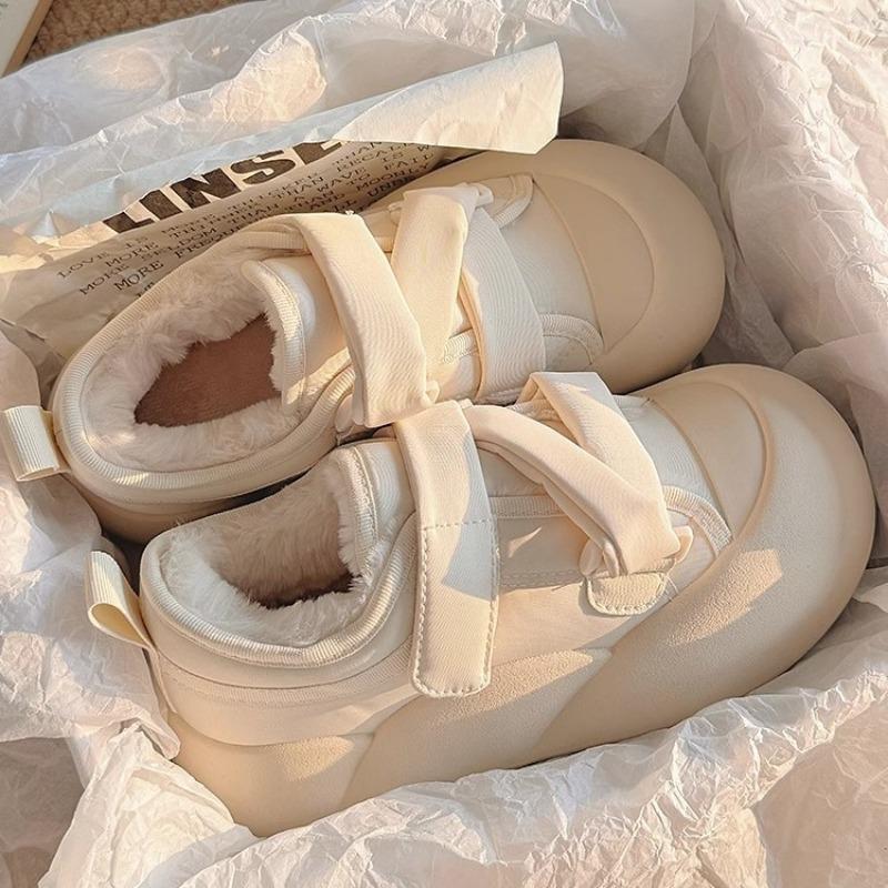 Зимние бархатные маленькие белые туфли на одной ноге универсальные ленивые туфли женские теплые нишевые повседневные туфли
