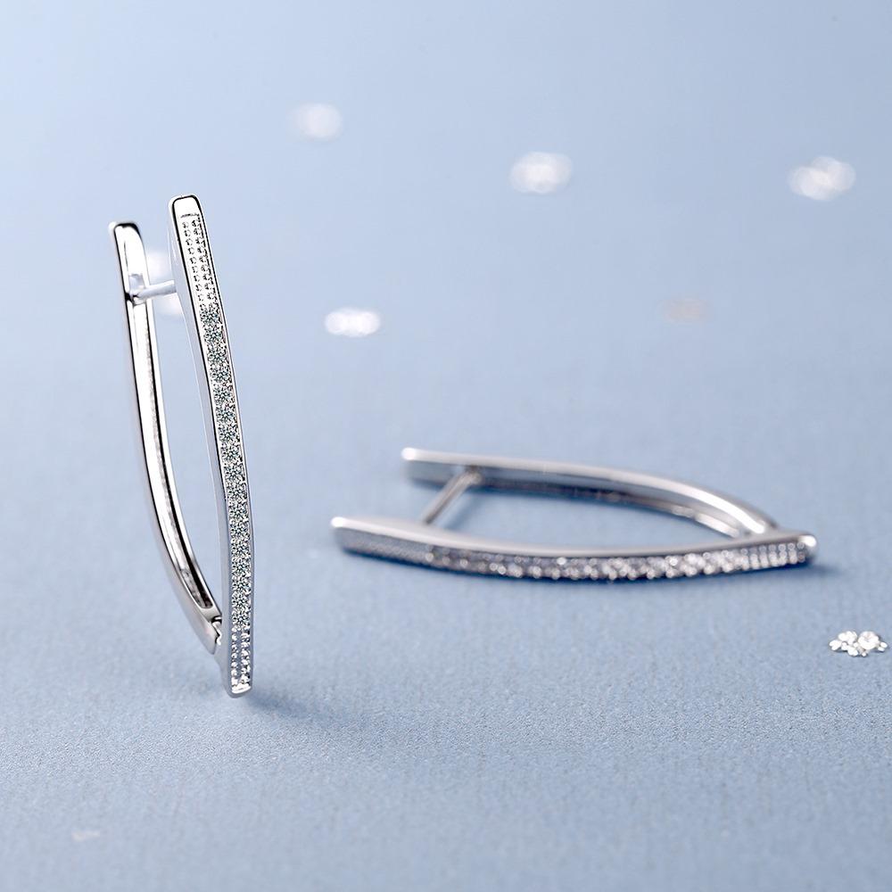 V-Shaped Triangle Cubic Zirconia Stud Earrings for Women - European & American Fashion, Geometric Ear Jewelry, Copper