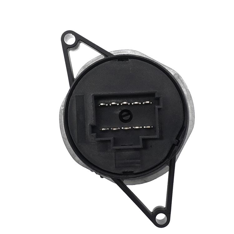 A0015453304: Аксессуар переключатель управления фарами и указателями поворота грузовика Mercedes-Benz