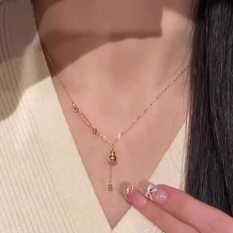 Простой темперамент Золотое колье-бини женское