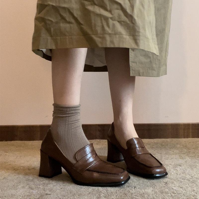 Туфли на высоком каблуке женские, осень 2025, новые черные туфли в британском стиле, темпераментные туфли с квадратным носком