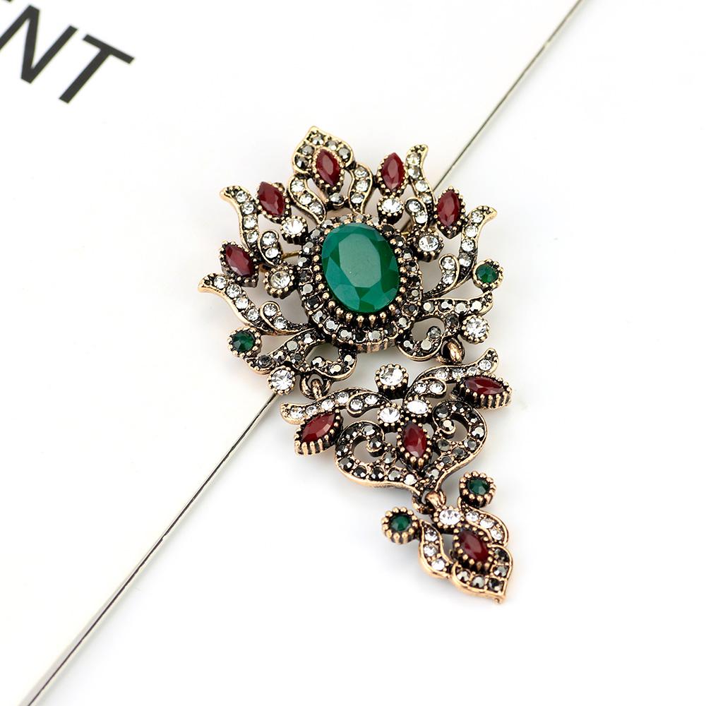 Vintage Bohemian Flower Crystal Ladies Brooch Vintage Gold Color Resin Bridal Jewelry Gift