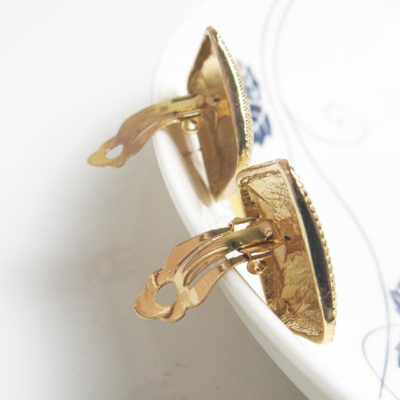 Серьги из сплава, персонализированные и креативные геометрические серьги, женские ювелирные изделия-клипсы без пирсинга