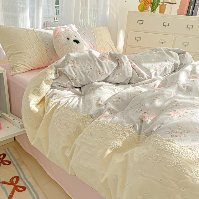 Princess Style Bedding Set Four-piece Set Breathable Comfortable Washed Sheets Quilt Cover Pillowcase