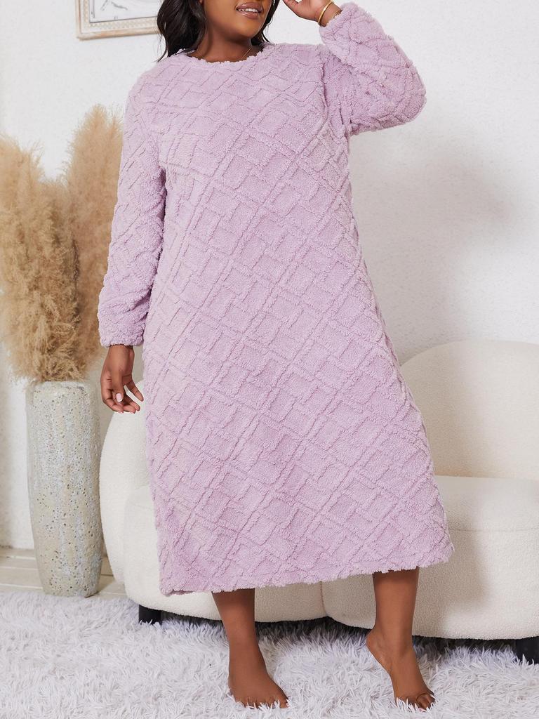"Comfortable Cotton Velvet Nightgown for Women – Long Sleeve Autumn and Winter Wear"