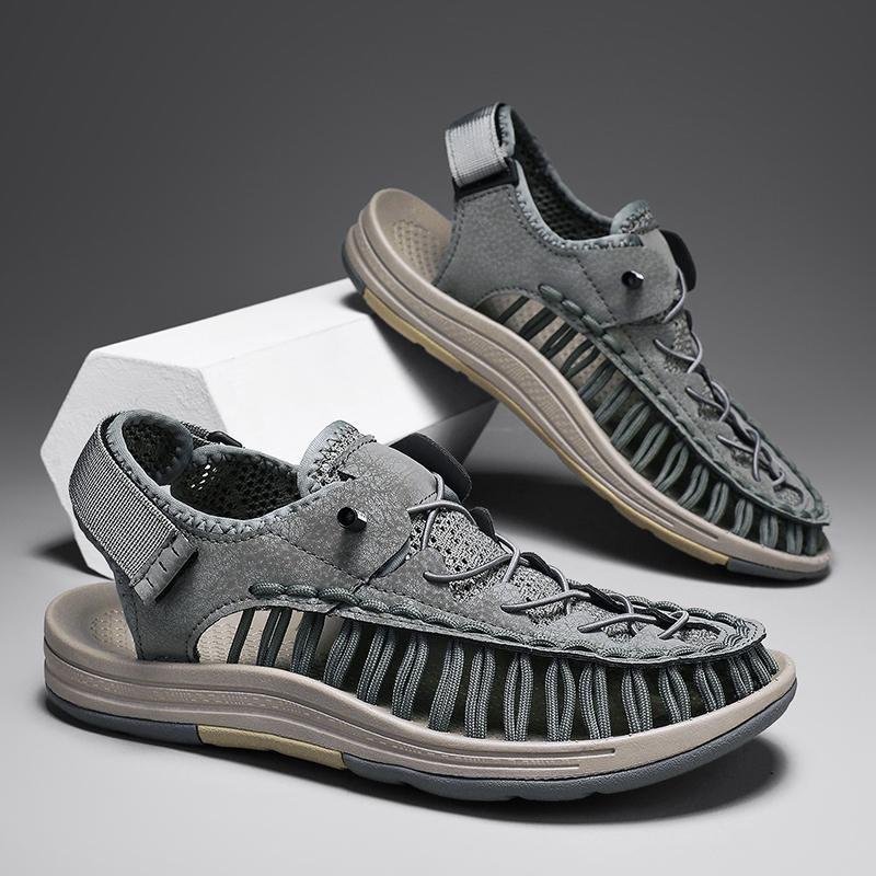 Fashion Personality Trendy Male Sandals Breathable Water-Friendly Wading Aqua Non-Slip Sole Comfortable Casual Summer Shoes Beach Flats