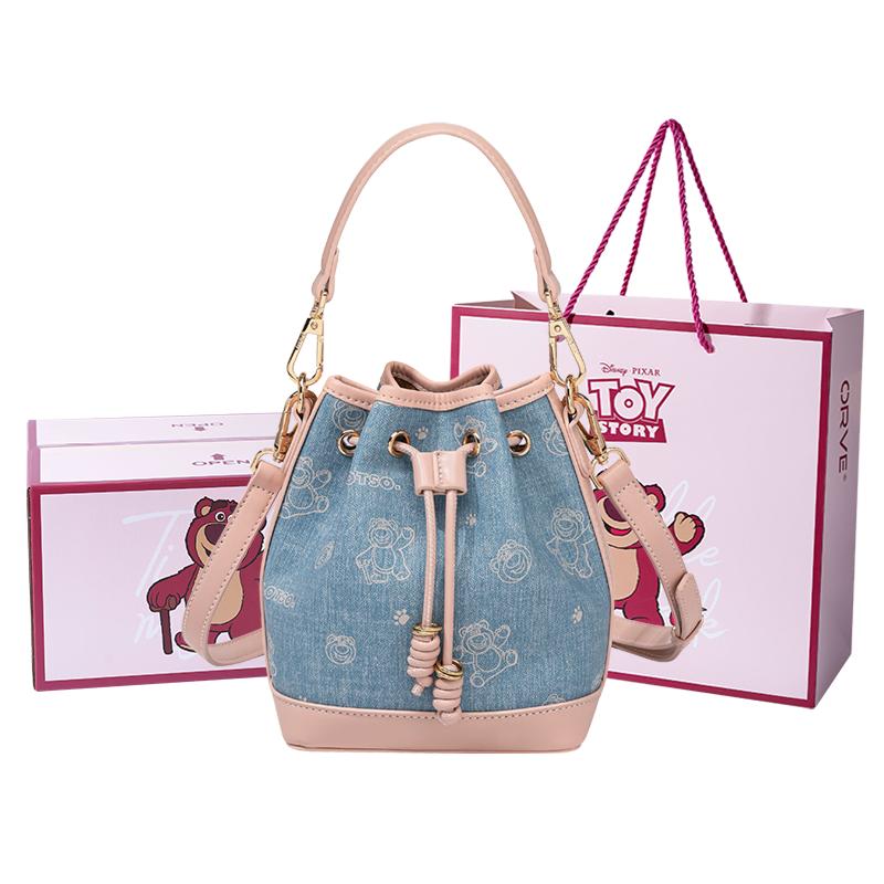 Disney Strawberry Bear Original Niche Design Fashion Everyday Versatile Commuter Drawstring PVC Bucket Bag Crossbody Shoulder Tote Bag BMK-72712