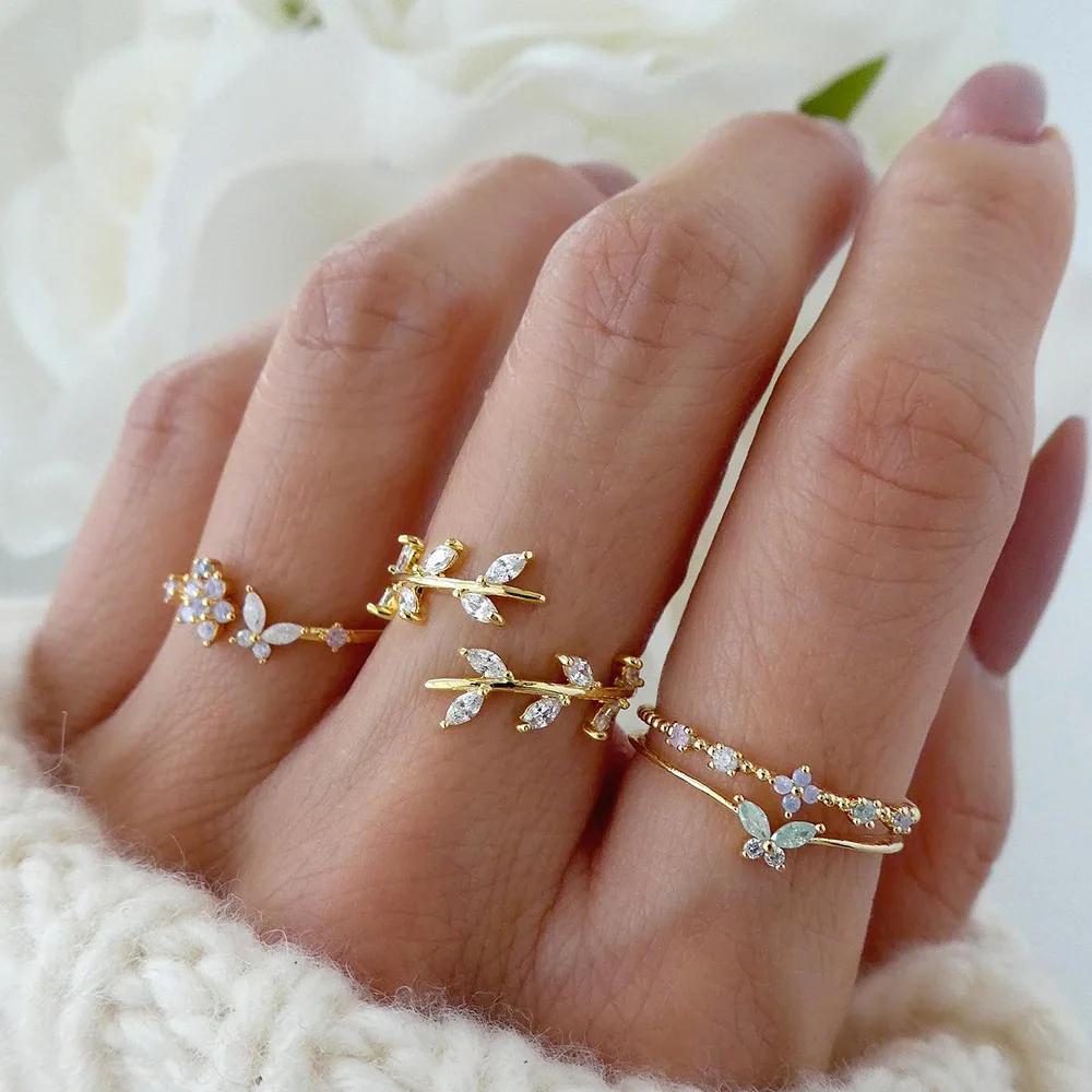 9Pcs/Set Vintage Gold Color Love Heart Butterfly Metal Rings Set for Women Simple Assembly Rings Paty Jewelry Gift Accessries