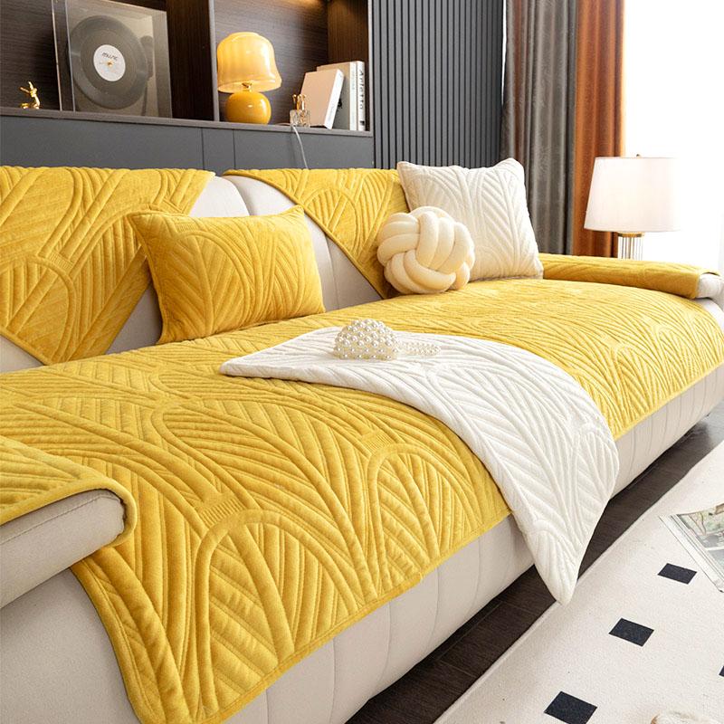 Кремовый ветер, плюшевая подушка для дивана, чехол для дивана в стиле ретро, ​​нескользящая подушка для дивана, осенний и зимний чехол для дивана, простой чехол.