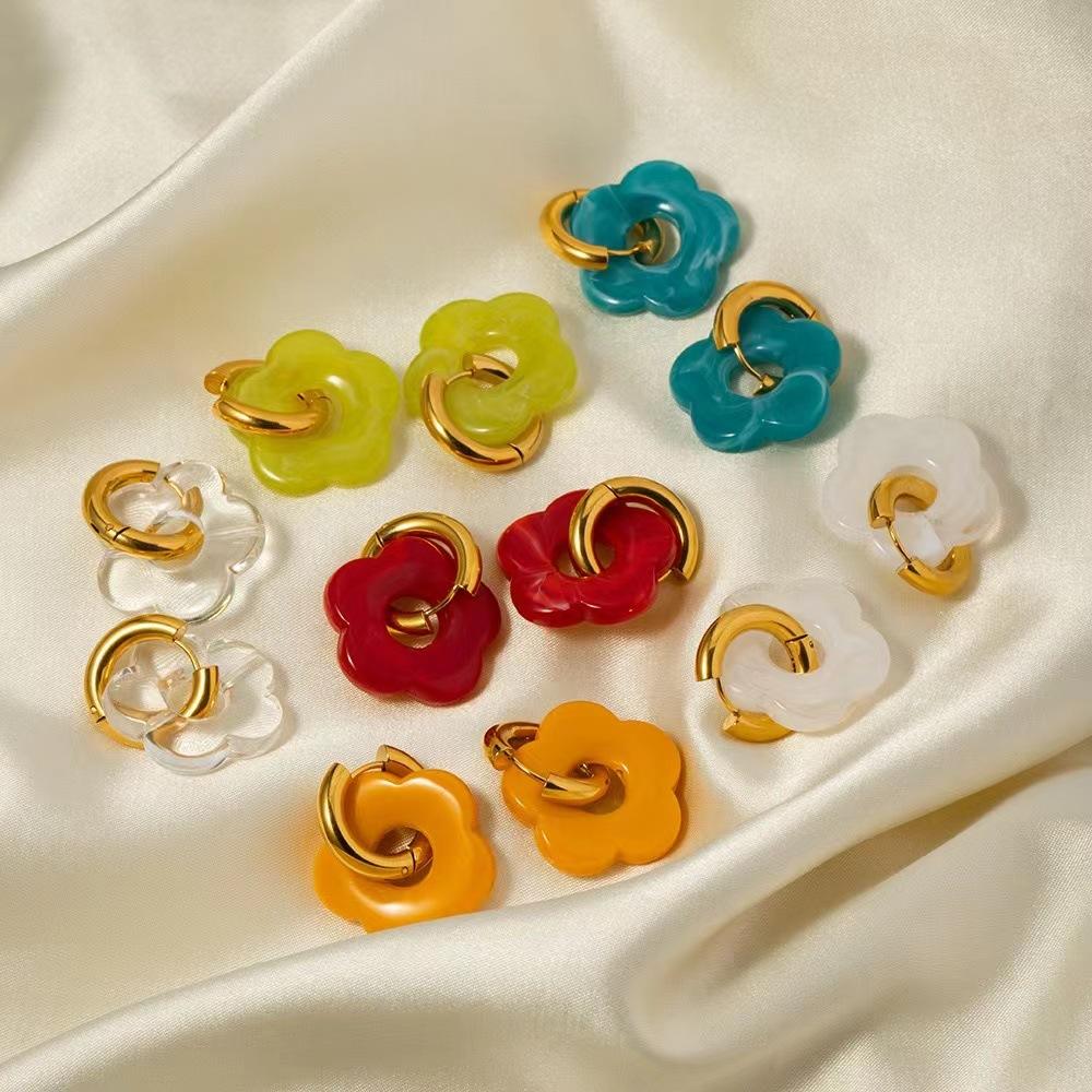 Cute Resin Colorful Flower Charms Earring Gold Color Circle Ear Buckle Hoop Earrings Jewelry for Women
