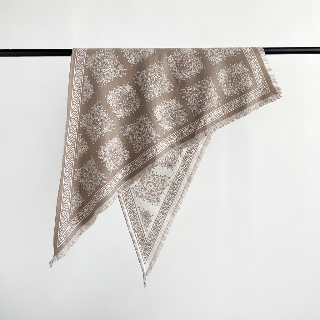Autumn And Winter Imitation Cashmere Scarf Women'S Sweet Fashion Atmosphere Thickened Warm Scarf Shawl