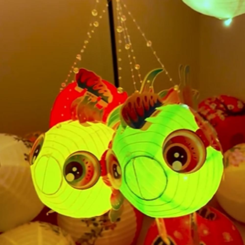 Handmade Handheld Fish Lantern Fish-Shaped Chinese Glowing Handheld Lantern Hanfu Accessories