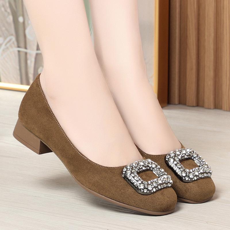 Мода 2024 года, женские туфли с квадратным носком и пряжкой, со стразами, с неглубоким носком, на высоком каблуке, женские, элегантные, французские, из замши, модные, удобные, простые