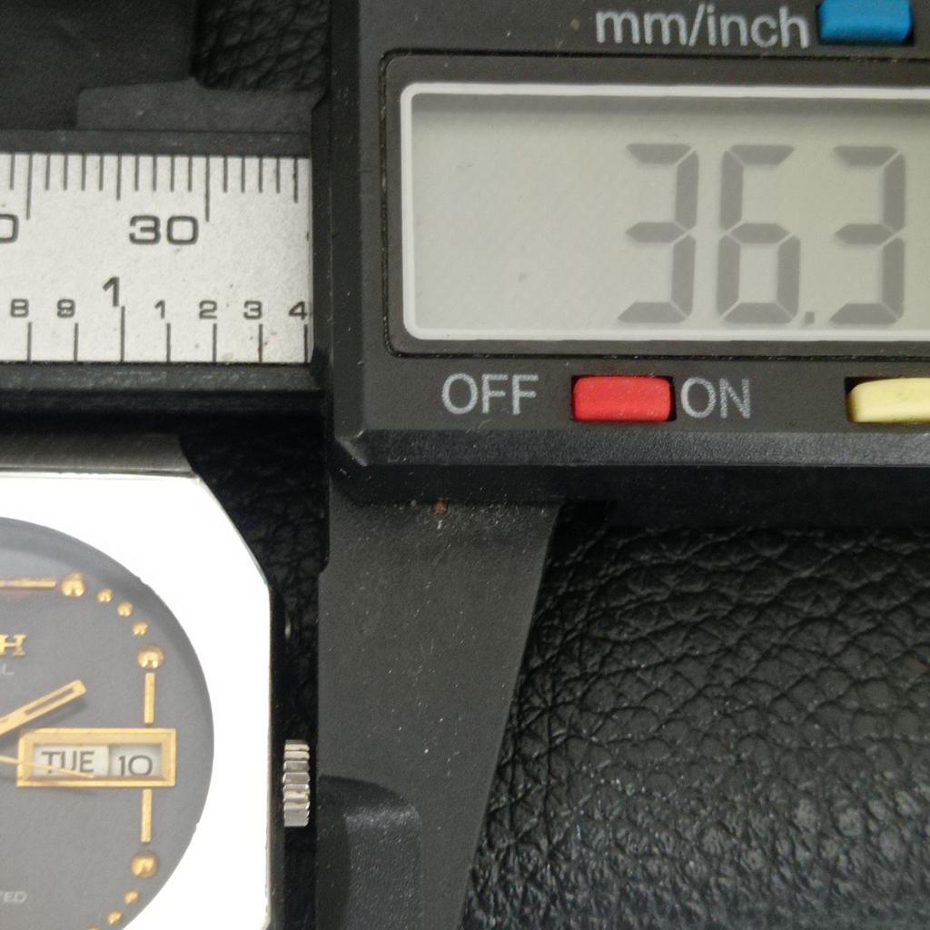 ЯПОНСКИЕ ВИНТАЖНЫЕ АВТОМАТИЧЕСКИЕ МУЖСКИЕ ЧАСЫ RICOH R31 С ОРИГИНАЛЬНЫМ ЦИФЕРБЛАТОМ a704723-1
