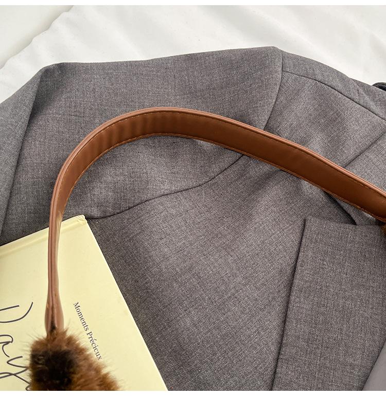 Leopard Print Plush Tote - Women's Versatile Large-Capacity Autumn/Winter Shoulder Bag