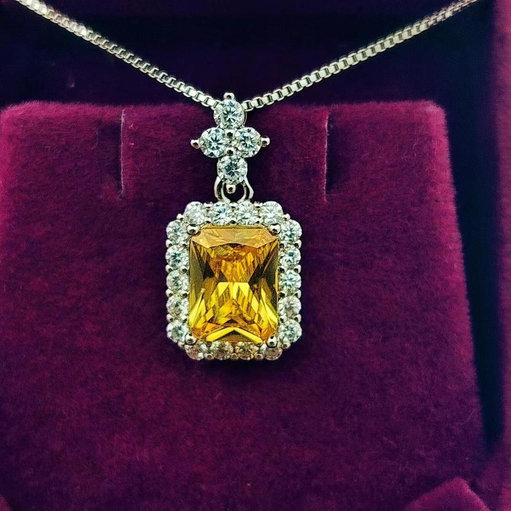 The Same Simulated Diamond Rectangular Pendant Necklace Women's Fashion Versatile Zircon Pendant First Product