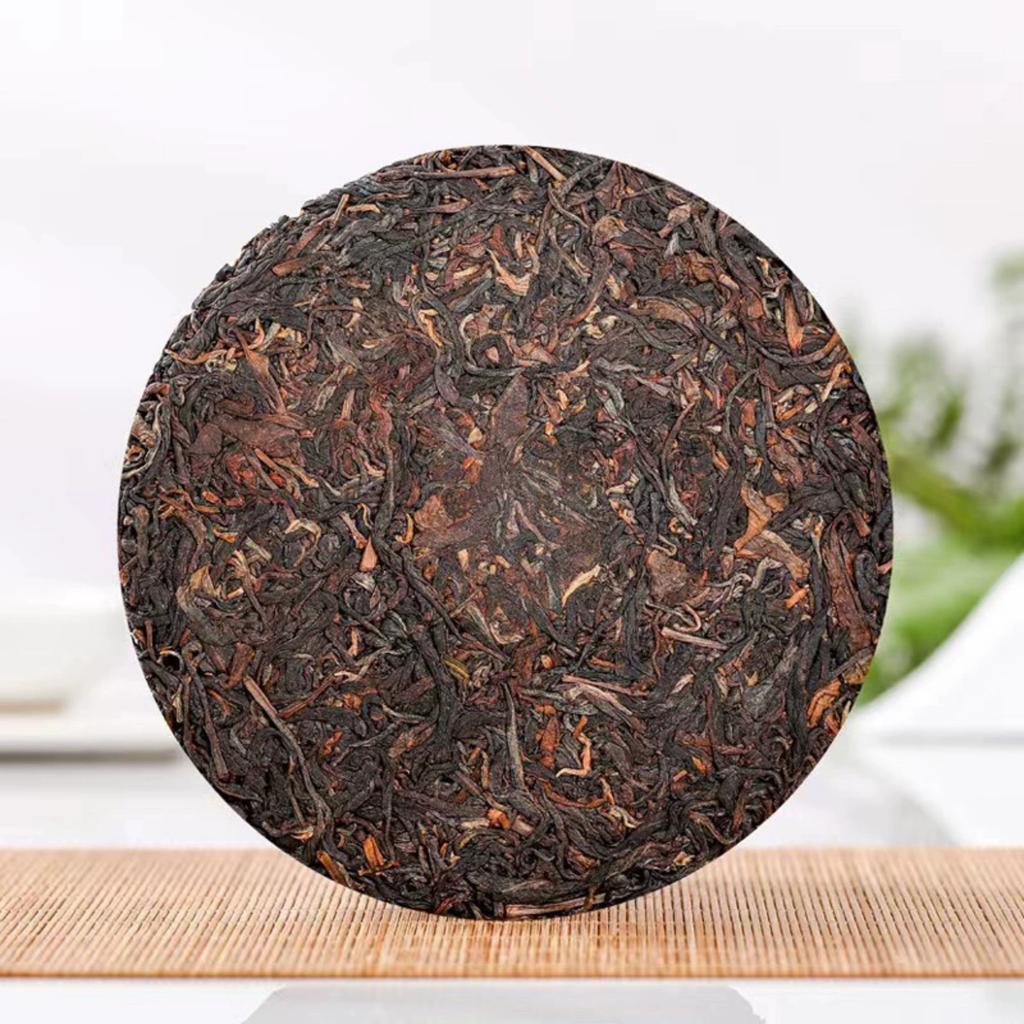 200g Yunnan Tea King Tea Ancient Tree Sun-Dried Red Tea Cake Healthy Drink