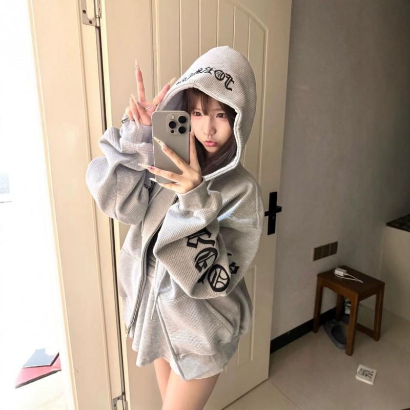 Womens Vintage Gothic Streetwear Zip Hoodie Loose Fit Embroidered Sweatshirt Fall 2026