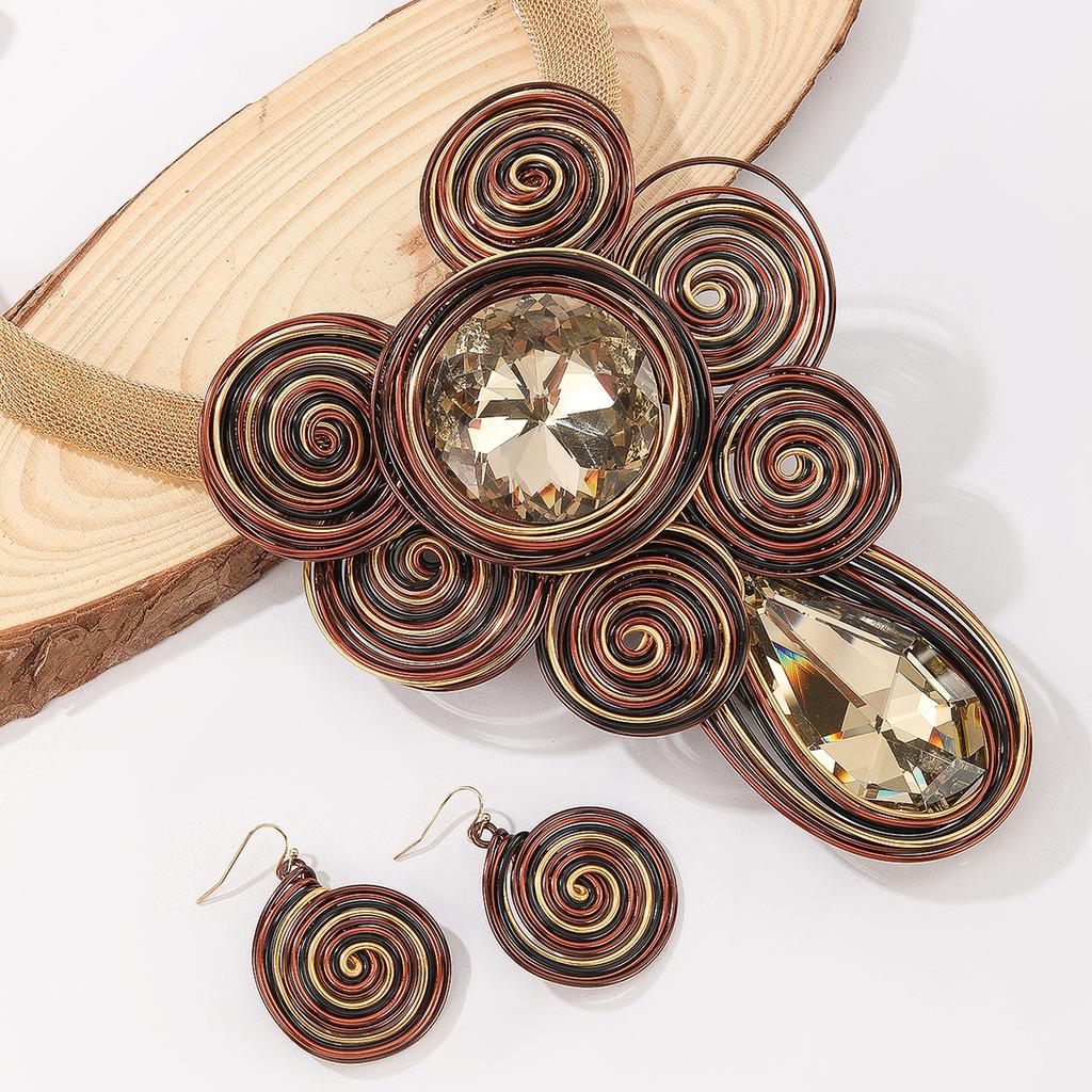 Женский набор бижутерии для преувеличения Плетёное из алюминиевой проволоки ожерелье с кристальными бусинами и серьги