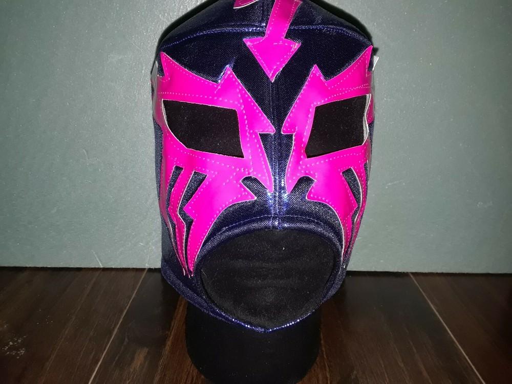 Electrico Luchador Mask - Lucha Libre Face Mask (adult fit) Unisex T-Shirt