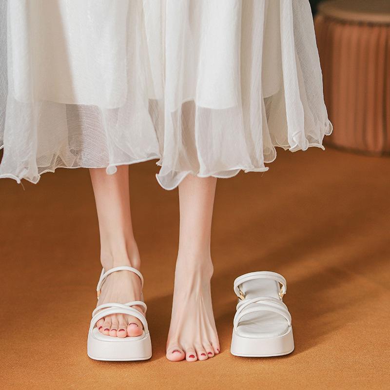 thick-soled muffin shoes, sandals, women's new summer models, height-increasing, small men wear high-heeled cool slippers