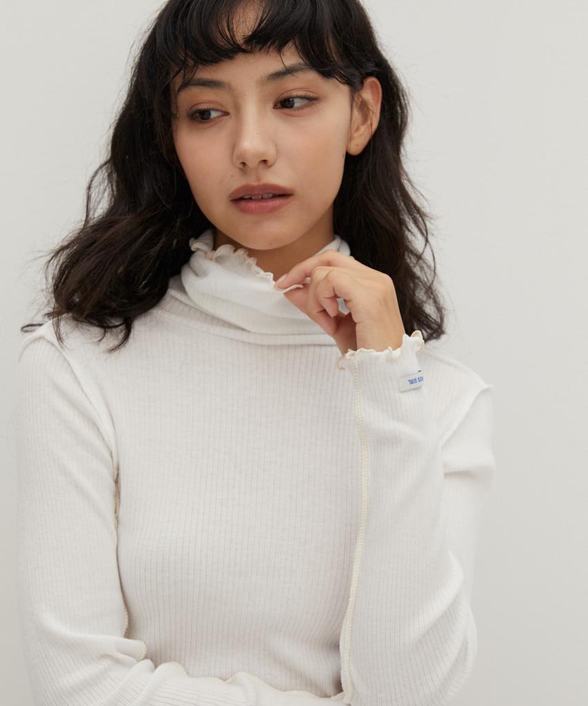 RAVEROUS Contrast Interlock Turtleneck T-Shirt White