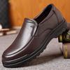 2025Vintage Men Leather Shoes Men Dress Shoes Slip On Business Casual Shoes Classic Soft Leather Hombre Breathable Men Flats