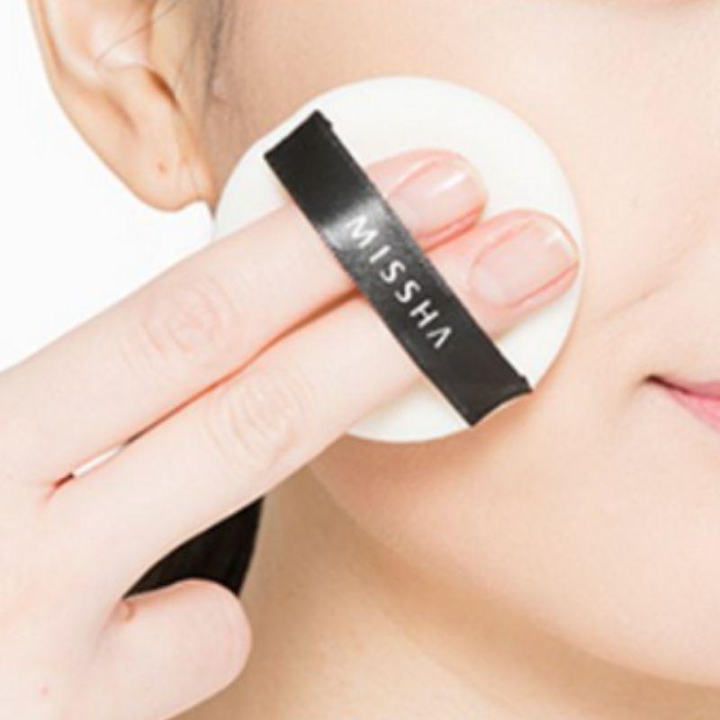 MISSHA Pro Touch Пудра-пудреница Smooth Blurring Foundation Powder Естественное покрытие Стойкий макияж 10 г