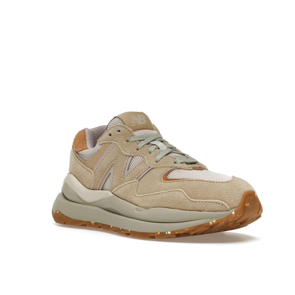 New Balance Женские кроссовки 57/40 Incense Sour Grape кремовые W5740TB