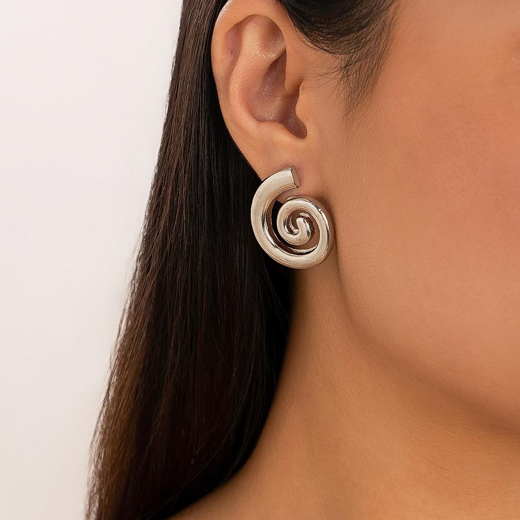 Vintage Design Geometric Spiral Conch Earrings for Women Gold Color Hollow Round Piercing Drop Earrings Ladies Jewelry Gfits