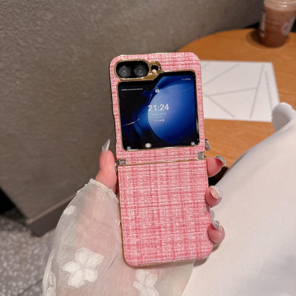 Luxury Designer Cc Stylish Knit Electroplate Shockproof Phone Case for Z Flip 3-7 Cotton Fabric