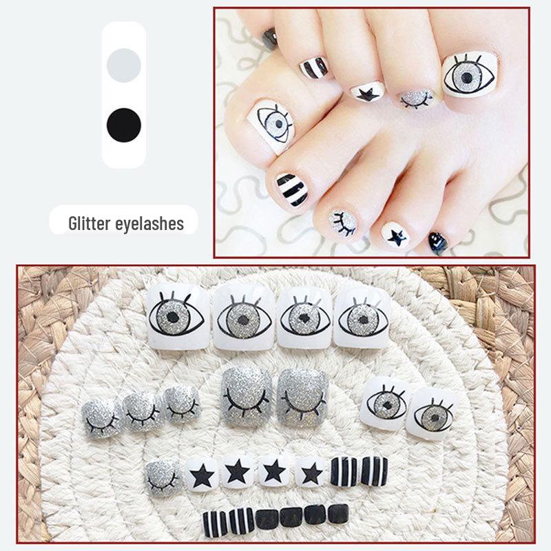 Press-On Toenail Art: Finished Nail Pieces and Wearable Patches