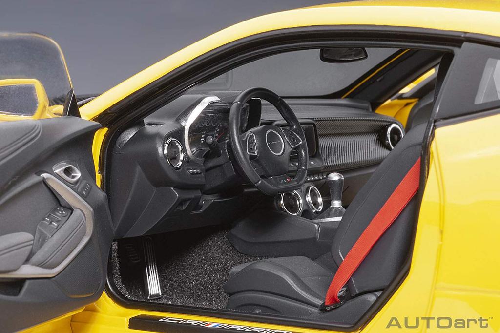 AUTOart Chevrolet Camaro ZL1 2017 Желтый Готовый продукт 71205 1/18