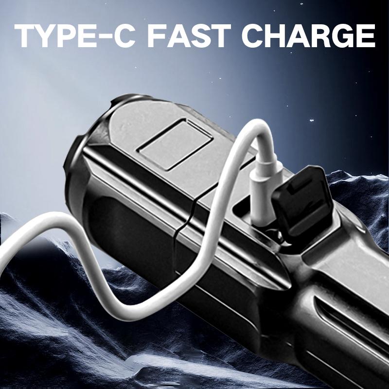 High-power digital display LED flashlight USB rechargeable flashlight Portable zoom Camping light 3 Lighting mode using high-str