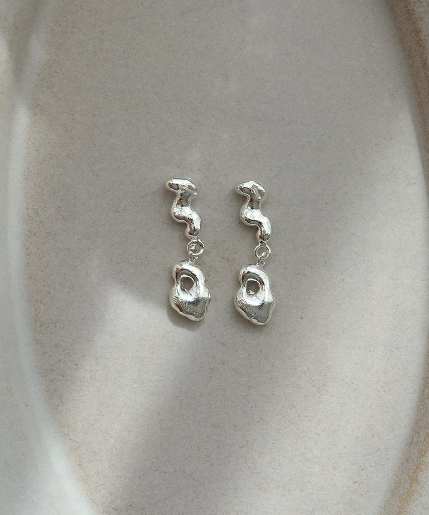 Reindeer Grotto Earring 14