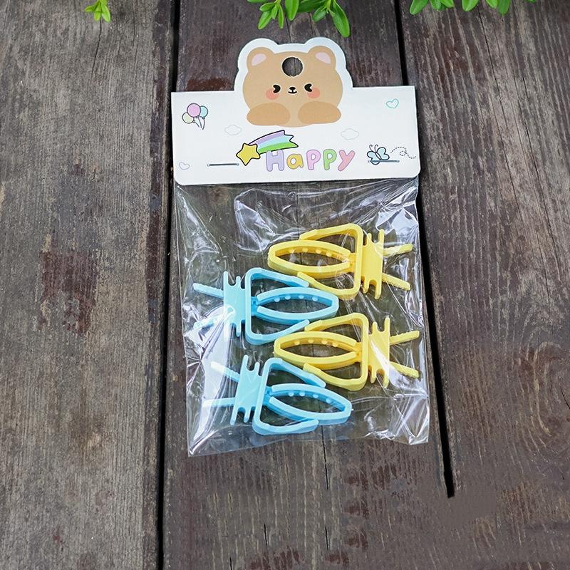 2/4Pcs Pet Bird Food Holder Parrot Fruits Vegetables Clip Bracket Cuttlefish Bone Feeder Device Clamp Bird Cage Accessories