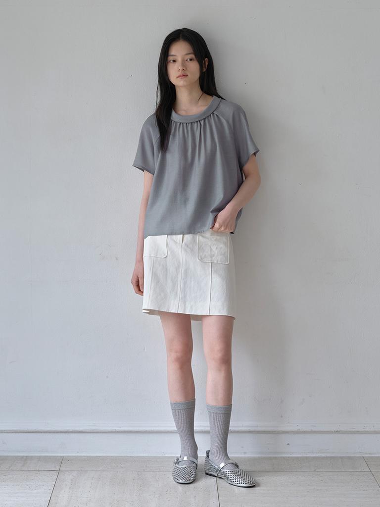 MOAT Jane Shirred Blouse (Grayish Blue)