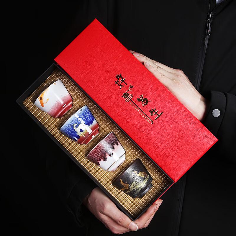 Чайный набор и чашки из цинской керамики в стиле «тушь и вода»