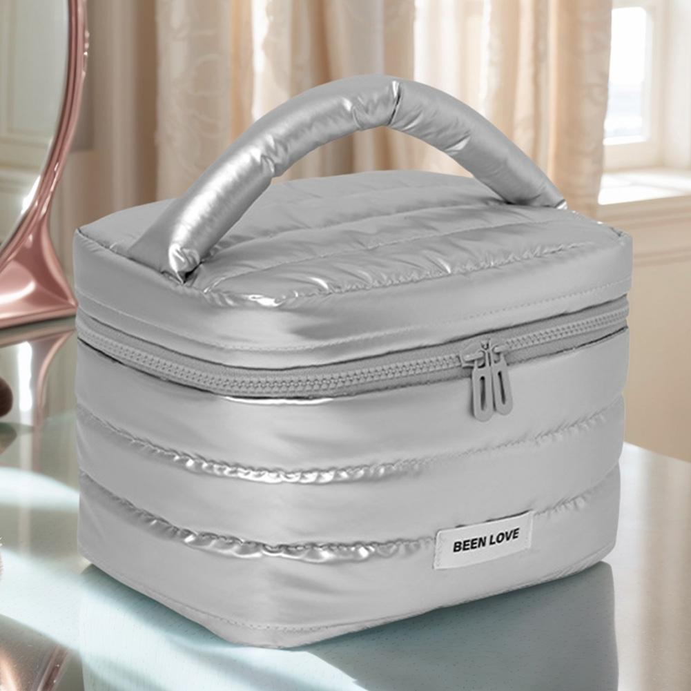 Пухлый стеганый косметический органайзер для женщин, дорожная сумка-органайзер для макияжа, косметичка, большая вместимость, на молнии, с ручкой