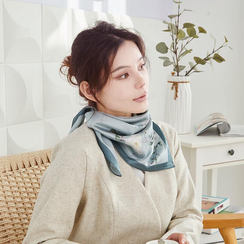 Hengyuanxiang New Chinese Style Silk Square Scarf
