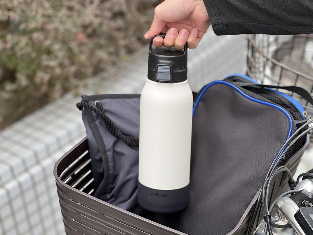 Термос Tiger с вакуумной изоляцией из нержавеющей стали, бутылка для воды, легко открывается, подходит для спортивных напитков, большая широкая бутылка для холодного хранения, белая бутылка,