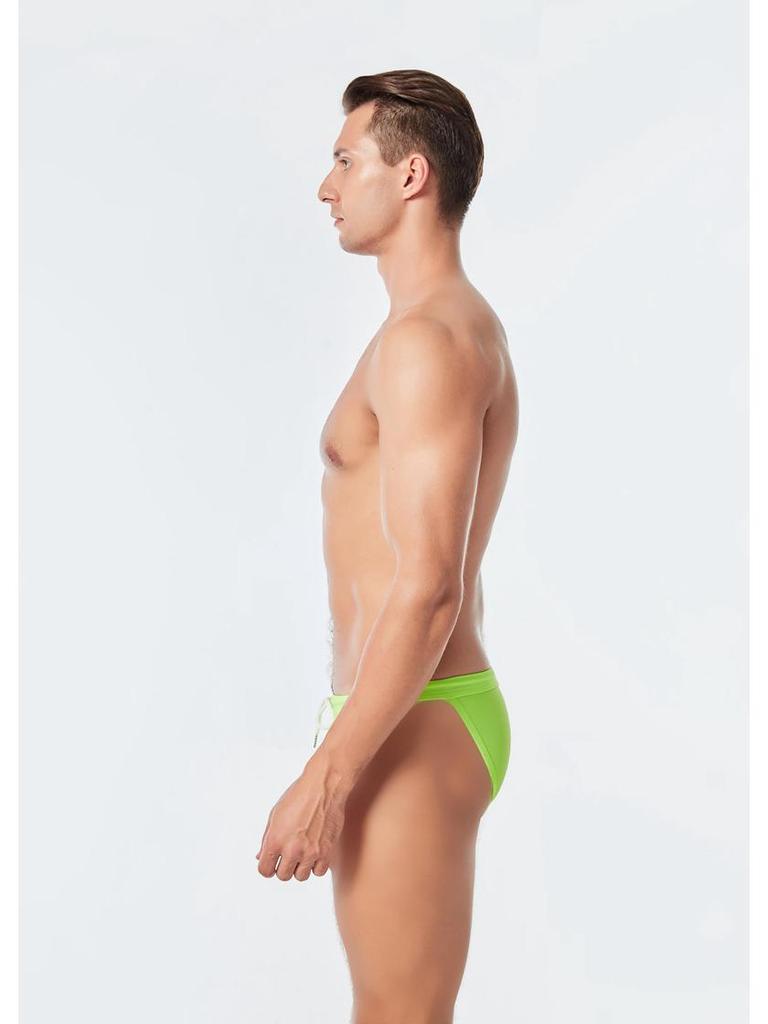 Новые мужские плавки: Элегантный пояс, формирующий треугольный дизайн - Европейская и американская мода.