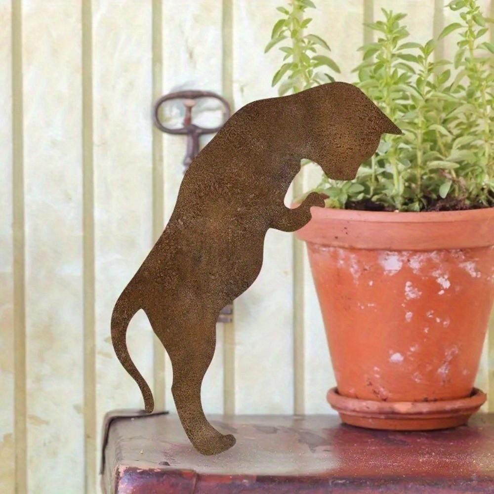 Rustic Metal Dog Garden Statue Vintage Cat Lawn Ornament Dog Pot Hugger Decor  Courtyard