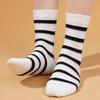 Женские осенне-зимние хлопковые носки, полосатые чулки, повседневные дышащие, впитывающие пот хлопковые простые носки, которые можно носить осенью и зимой
