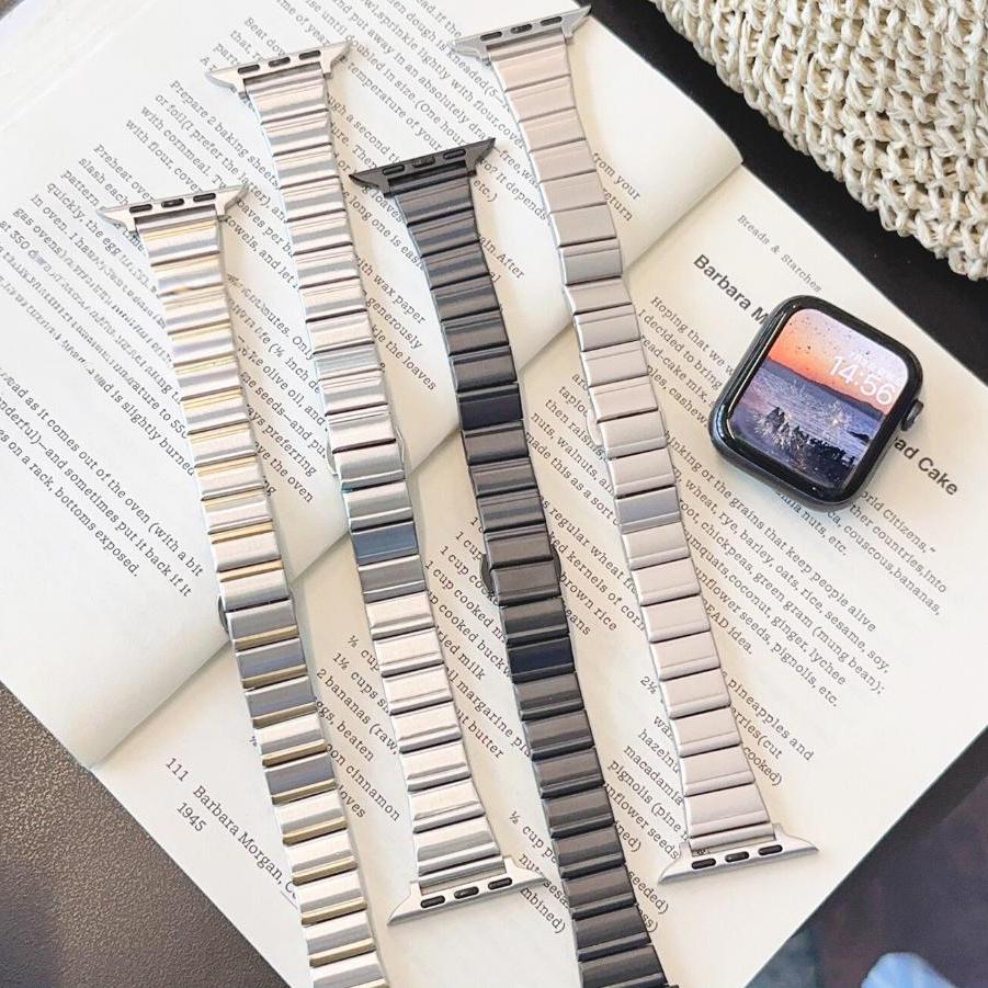 Классический металлический браслет для Apple Watch Серии 11/10/9/8/7/6/Ultra Ремешок iWatch 49/46/45/44/42/41/40/38 мм Регулируемый Элегантный