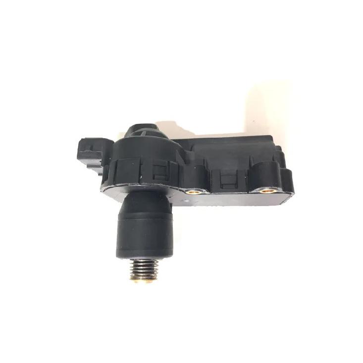 Idle air Control Valve For Citroen Berlingo Saxo Peugeot 106 306 Partner RANCH Seat Ibiza VW golf polo 19203R 19205Z 0132008601