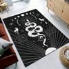 Элегантный ковер «Змея и Луна» в небесном стиле для комнат в стиле Boho Chic Мистический черно-белый ковер Духовный декор Противоскользящий ковер