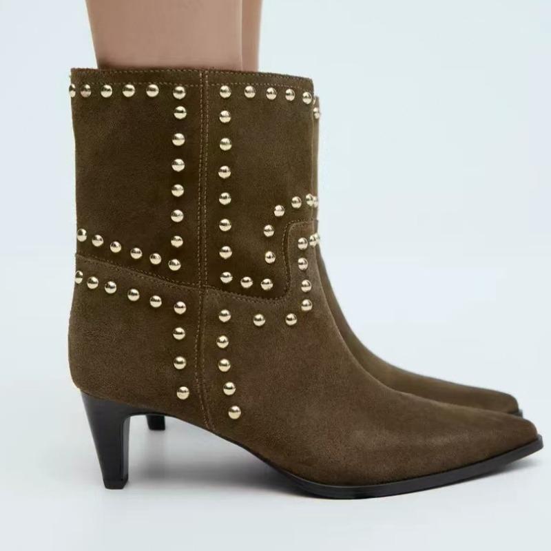 2025 Осень и Зима Мода с заклепками Ботильоны челси на высоком каблуке Заостренные и телесные ботильоны Высокие каблуки Шпилька Вестерн ботинки