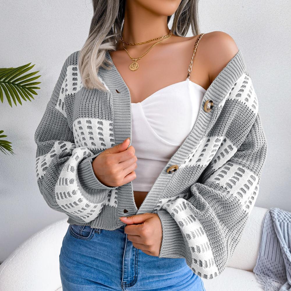 Женский осенне-зимний кардиган с рукавами-фонариками контрастного цвета